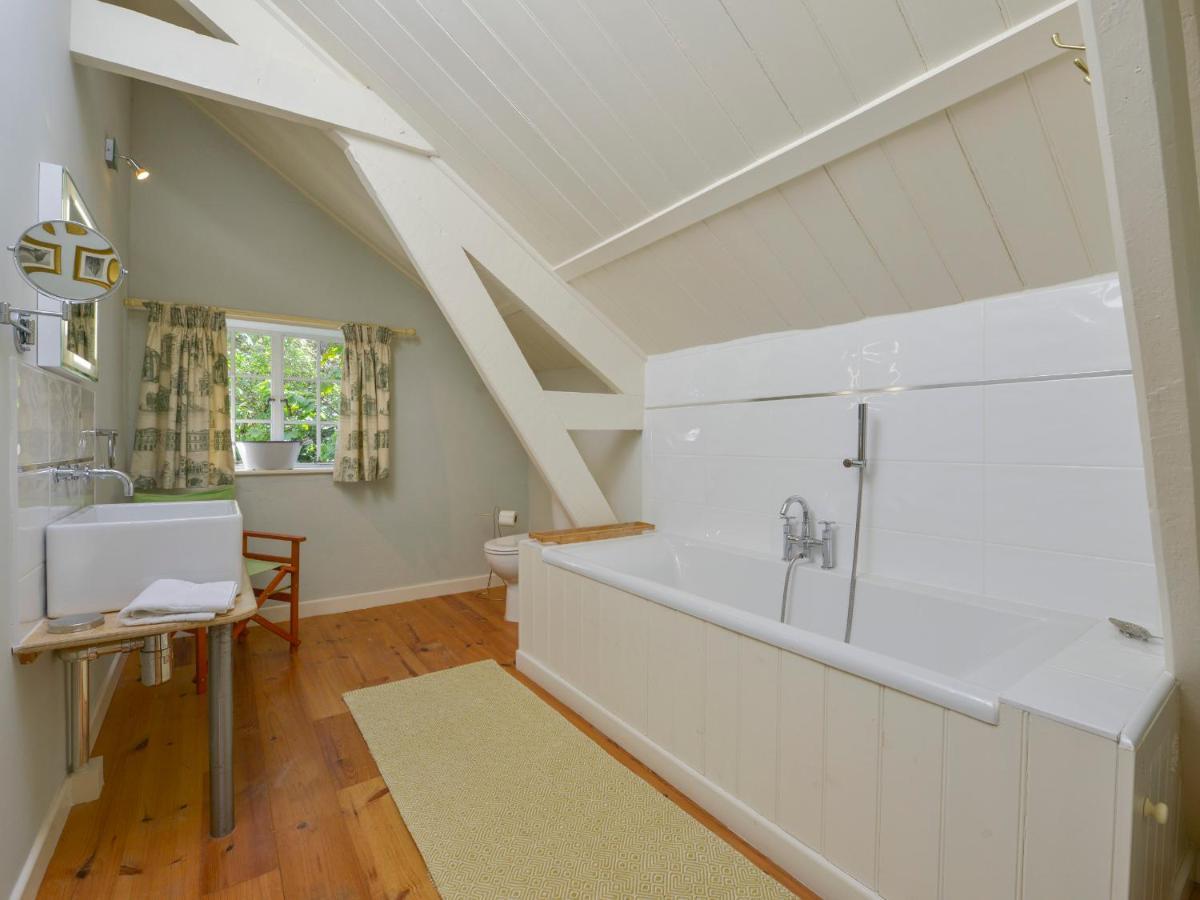 Vila Woodlands, Dartmouth Exteriér fotografie