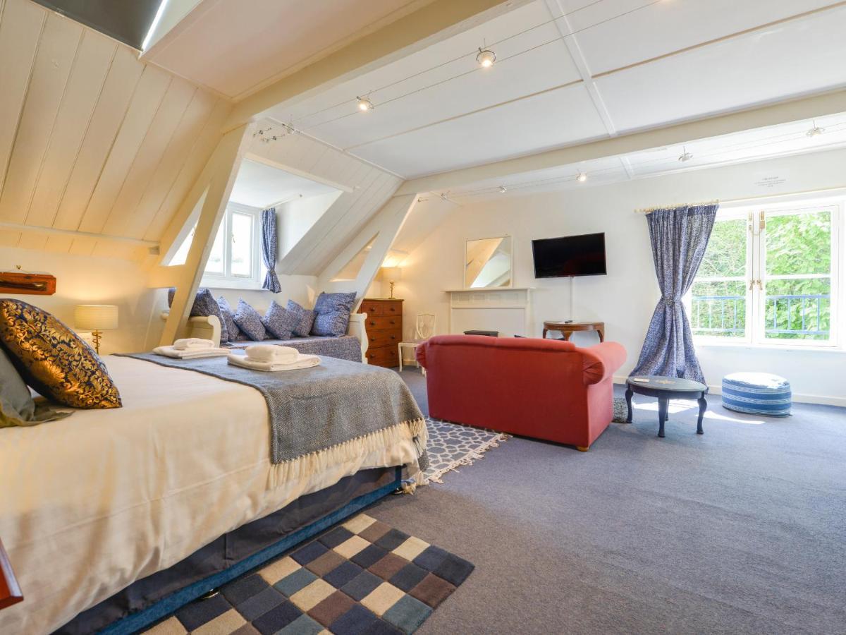 Vila Woodlands, Dartmouth Exteriér fotografie