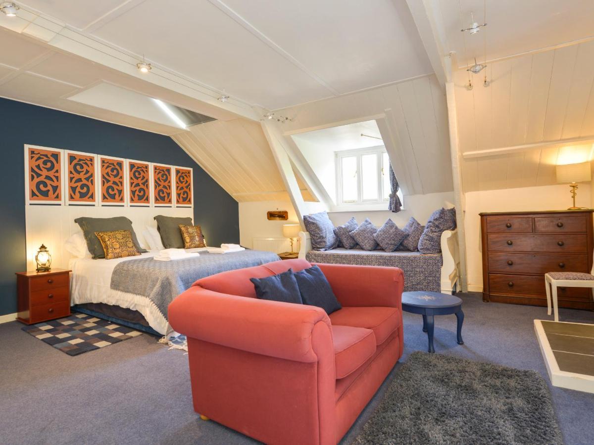 Vila Woodlands, Dartmouth Exteriér fotografie